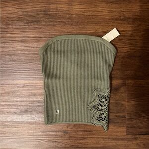 SOLD!! Aerie Olive Ribbed Knit Top